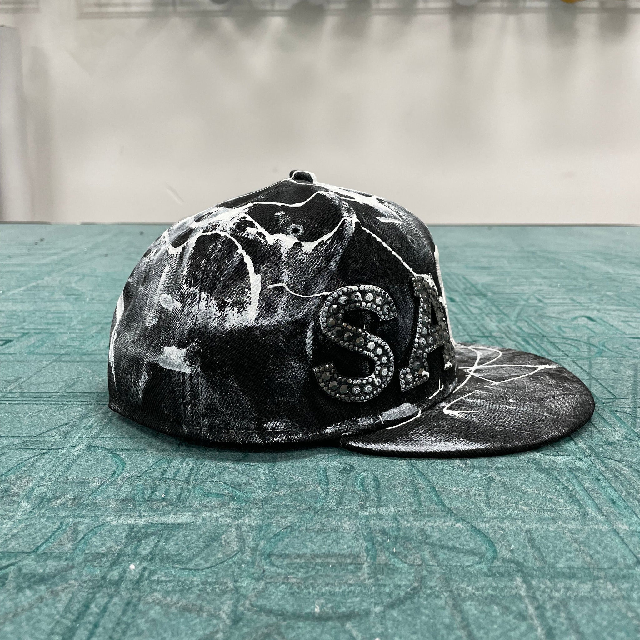 “SABROSA” fitted cap-2